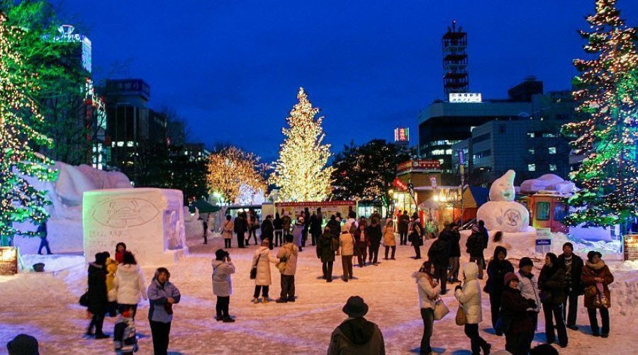 Snow Festival (Yuki Matsuri), Sapporo, Hokkaido, Japan